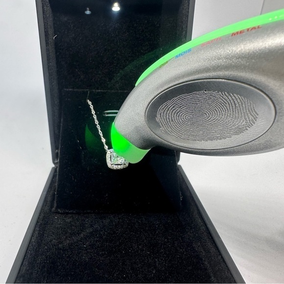 Moissanite Diamond Necklace 1 Carat Princess Cut Halo Floatings Necklace 925 18K - Picture 3 of 12